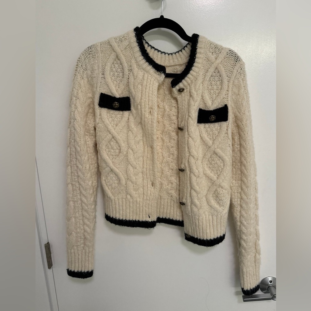 Women's Cream Cable Knit Sweater